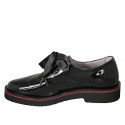 Chaussure derby pour femmes à lacets en cuir verni noir talon 3 - Pointures disponibles:  32, 43