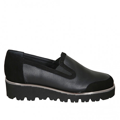 Woman's highfronted shoe in black leather and suede with elastic bands wedge heel 4 - Available sizes:  34