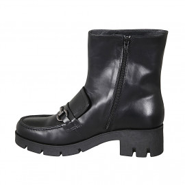 Botines para mujer con cremallera y accesorio en piel negra tacon 6 - Tallas disponibles:  42, 45 2
