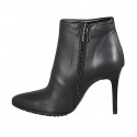 Woman's pointy ankle boot with zipper in black leather stiletto heel 10 - Available sizes:  31, 34