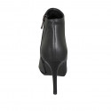 Woman's pointy ankle boot with zipper in black leather stiletto heel 10 - Available sizes:  31, 34