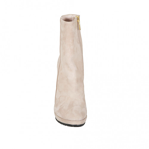 Light beige suede boots cheap