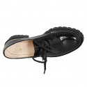 Chaussure pour femmes derby à lacets en cuir verni noir talon 4 - Pointures disponibles:  44