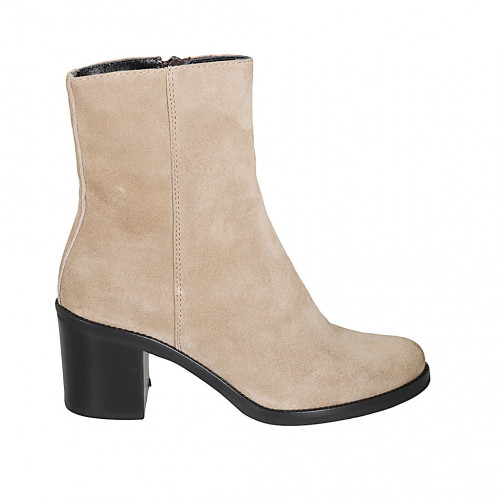 zipper in sand beige suede heel 