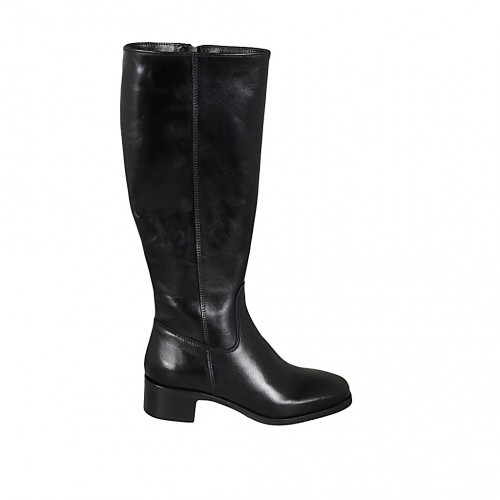 Woman's boot with zipper and squared tip in black leather heel 4 - Available sizes:  33, 43