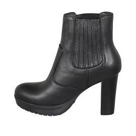 Bottines pour femmes avec elastiques et plateforme en cuir noir talon 8 - Pointures disponibles:  42 2