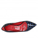 Zapato de salon para mujer en piel cepillada estampada negra y azul tacon 7 - Tallas disponibles:  34