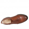 Zapato Oxford para mujer con cordones y punta de ala en piel brun claro tacon 6 - Tallas disponibles:  45