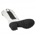 Bottes pour femmes avec boucle, elastique et fermeture éclair en cuir blanca talon 6 - Pointures disponibles:  42, 43
