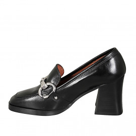Mocassino da donna con accessorio in pelle nera tacco 8 - Misure disponibili: 32 2