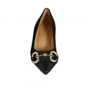 Zapato de salon con accessorio en gamuza y piel negra para mujer tacon 3 - Tallas disponibles:  32