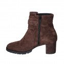 Botines para mujer con plantilla extraible, hebilla, elastico y cremallera en gamuza marron tacon 6 - Tallas disponibles:  32, 43