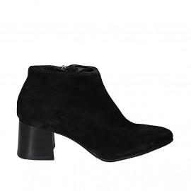 Woman's low ankle boot with zipper in black suede heel 6 - Available sizes:  42