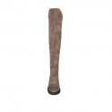 Stivale da donna in camoscio ed elasticizzato taupe con mezza cerniera tacco 3 - Misure disponibili: 34, 47