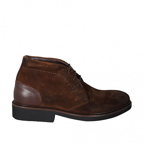 Men's laced shoe in tan brown leather...