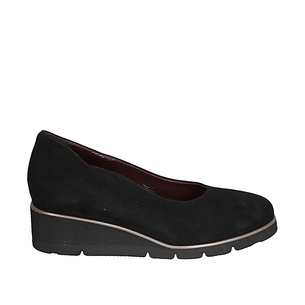 Escarpin noir 2025 talon compensé