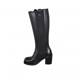 Woman's boot with elastic bands and squared tip in black leather heel 8 - Available sizes:  32, 43 2