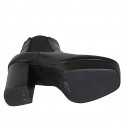 Stivaletto da donna con plateau ed elastici in pelle nera tacco 9 - Misure disponibili: 42