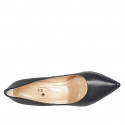 ﻿Escarpin à bout pointu pour femmes en cuir bleu foncé talon 9 - Pointures disponibles:  34, 46