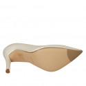 ﻿Escarpin à bout pointu pour femmes en cuir ivoire perlé talon 9 - Pointures disponibles:  31, 33, 42, 47