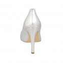 ﻿Woman's elegant pointy pump in silver laminated leather heel 9 - Available sizes:  31, 43, 44, 46, 47