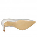 ﻿Woman's elegant pointy pump in silver laminated leather heel 9 - Available sizes:  31, 43, 44, 46, 47
