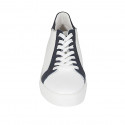 Scarpa stringata da donna in pelle bianca e blu con plantare estraibile zeppa 3 - Misure disponibili: 43, 44