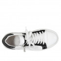 Scarpa stringata con cerniera e plantare estraibile in pelle bianca e nera e camoscio nero zeppa 4 - Misure disponibili: 42, 43, 44
