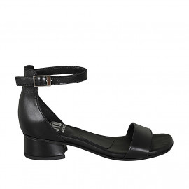 Woman's open shoe with strap in black leather heel 3 - Available sizes: 32, 34
