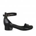 Chaussure ouverte avec courroie en cuir noir talon 3 - Pointures disponibles:  32, 34