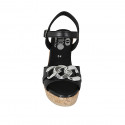 Sandale pour femmes avec courroie et chaîne en cuir noir talon compensé 9 - Pointures disponibles:  32, 42, 44