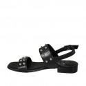 Sandale pour femmes en cuir noir avec goujons talon 2 - Pointures disponibles:  33, 34, 42, 43, 44