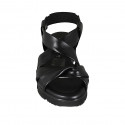 Sandalo da donna con elastico in pelle nera zeppa 2 - Misure disponibili: 32