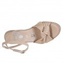 Sandale pour femmes avec courroie et nœud en cuir nue talon compensé 9 - Pointures disponibles:  42, 43