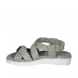 Woman's sandal in sage... 2