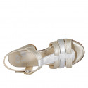 Sandalo da donna con cinturino in pelle laminata argento e platino tacco 7 - Misure disponibili: 32, 34, 42, 43, 44, 45