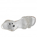 Sandalo da donna in pelle laminata argento con cinturino e strass tacco 3 - Misure disponibili: 32