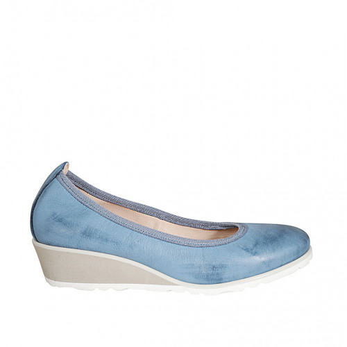 Woman's pump in light blue leather wedge heel 4 - Available sizes:  42, 44