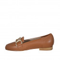 Woman's loafer in tan brown leather with elastic band and golden chain heel 2 - Available sizes:  42, 44, 45