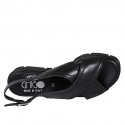 Sandalo da donna in pelle nera zeppa 3 - Misure disponibili: 32, 42, 43, 45