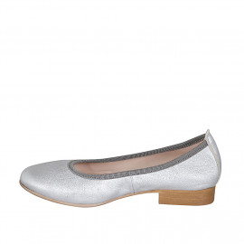 Woman's ballerina shoe in silver laminated leather heel 2 - Available sizes:  32 2
