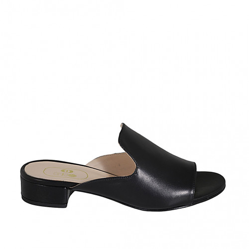 Open mules in black leather heel 2