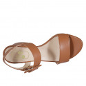 Sandale pour femmes avec boucle en cuir brun clair talon 5 - Pointures disponibles:  42, 43, 44