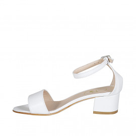 Zapato abierto para mujer con cinturon en piel blanca tacon 5 - Tallas disponibles:  44 2