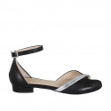 Chaussure ouverte pour femmes avec courroie en cuir noir et cuir lamé argent talon 1 - Pointures disponibles:  32, 34, 42, 43, 44, 45