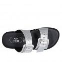 Sabot da donna con fibbie regolabili in pelle stampata laminata argento zeppa 1 - Misure disponibili: 42, 43