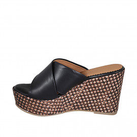 Sabot da donna in pelle nera con plateau e zeppa intrecciata 9 - Misure disponibili: 42, 43 2