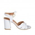 Sandalia para mujer en piel blanca con cinturon tacon 7 - Tallas disponibles:  43, 44, 45