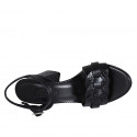 Sandalia para mujer en piel y piel imprimida negra con cinturon tacon 7 - Tallas disponibles:  31, 32, 34, 43, 44, 45