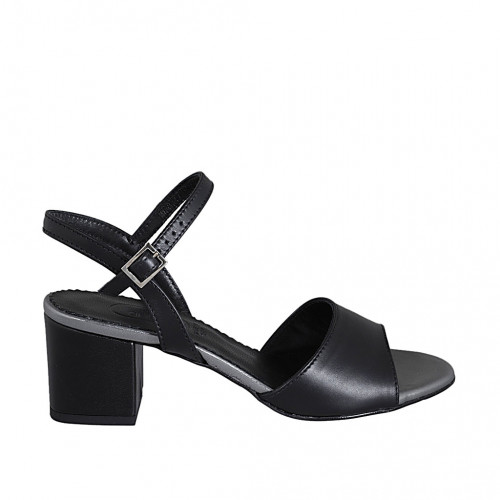 Sandale pour femmes avec courroie en cuir noir et cuir lamé argent talon 5 - Pointures disponibles:  33, 44